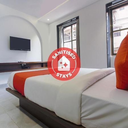 Oyo Preferred 75540 Hotel Flora Suites Mumbai Exterior foto